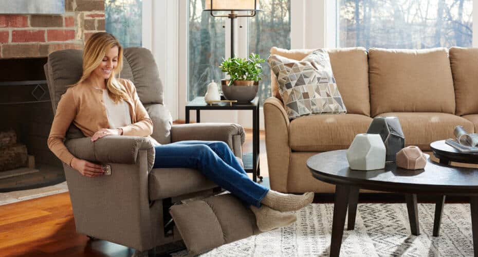 More Comfort? Learn the Best Way to Adjust Your Recliner